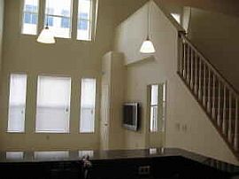 Luxurious LOFT Condo for Rent in Fairfax, VA (Photo 4 of 6)