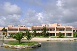 Luxurious Maya Riviera Condo in Beaumont, TX