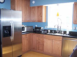 4 BR/3.5 BA Gorgeous Home in Annapolis!! in Annapolis, MD (Photo 2 of 5)