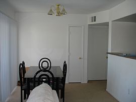 Nice 2 bdrm, 2 bath in Las Vegas, NV (Photo 5 of 6)