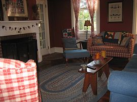 Stay in a restored 220 yr old colonial  in Crosswicks, NJ (Photo 5 of 6)