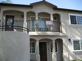 Luxurious Brand New Duplex in Woodland Hills, CA