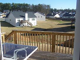 Huge 5 Bed 4 Bath cul-de-sac on basement in Dacula, GA (Photo 5 of 6)