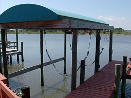 Riverfront 3BR/2.5BA POOL home with dock in Ormond Beach, FL (Photo 5 of 6)