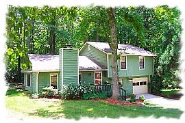 3/2 Split  Level in Quiet Neighborhood in Duluth, GA