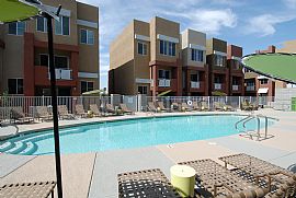2 Mos.FREE!Upgraded Luxury Exec Townhome in Glendale, AZ