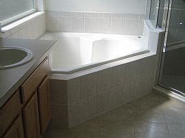 HOME FOR RENT IN GATED COMMUNITY in Orlando, FL (Photo 4 of 6)