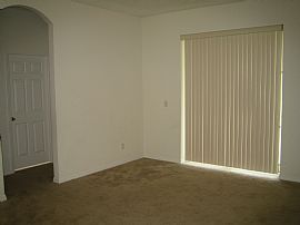 HOME FOR RENT IN GATED COMMUNITY in Orlando, FL (Photo 5 of 6)