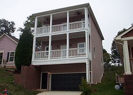 3 Story Single Family Home in Atlanta, GA