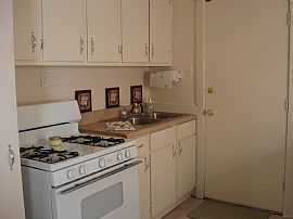 $800 2Bd House Duplex in Portsmouth, VA (Photo 4 of 4)