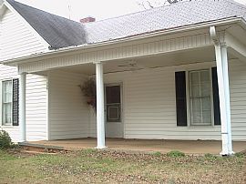 Located in Elberton's Historic District in Elberton, GA