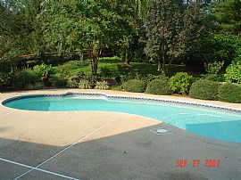 Single Family Pool Home  in Montgomery Village, MD (Photo 5 of 6)