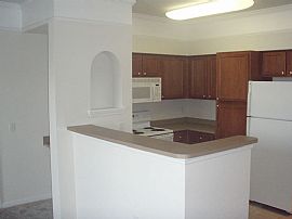 Beautiful 2 bedroom/2bath 1173sqft Lake  in Jacksonville, FL (Photo 4 of 4)