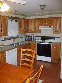 Spacious House in Olathe in Olathe, KS (Photo 2 of 6)