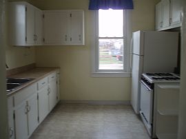 Single Family Home in Carnegie, PA (Photo 5 of 5)