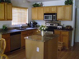 Beautiful Single Family Home in Tucson, AZ (Photo 3 of 4)