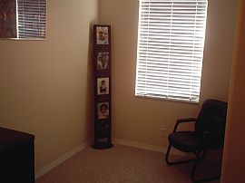 4/2.5 Monarch Lakes Beauty in Miramar, FL (Photo 6 of 6)