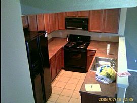 Tuscany Style 3/3 Town Home Gated~ in Phoenix, AZ (Photo 5 of 6)