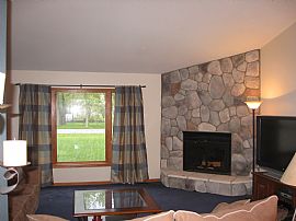 Beautiful Ranch Style Home in Rochester Hills, MI (Photo 2 of 3)