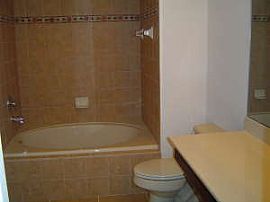 3br - 2.5BATH - INSIDE PATIO - 2 in Orlando, FL (Photo 4 of 6)