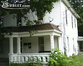 Spacious Remodeled Two Bedroom Apt in Griffith, IN