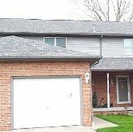 Gorgeous Condo in Canfield, OH