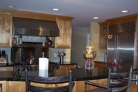 Luxurious Farmhouse Cape  in North Andover, MA (Photo 4 of 5)