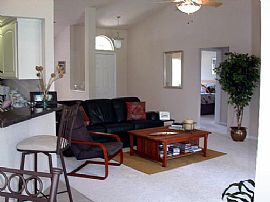 Luxurious single family home in Gainesville, FL