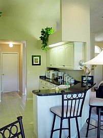 Luxurious single family home in Gainesville, FL (Photo 4 of 6)