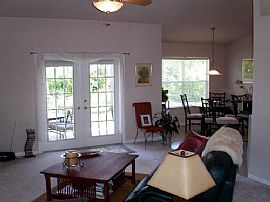 Luxurious single family home in Gainesville, FL (Photo 6 of 6)