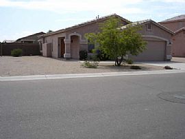 Beautiful Home w/ Community Pool in Queen Creek, AZ