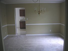 Beautiful 5BR, 3.5baths with no neighbor in Stafford, VA (Photo 3 of 6)