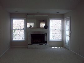 Ranch style Condo in Prime condition in Westlake, OH (Photo 2 of 6)