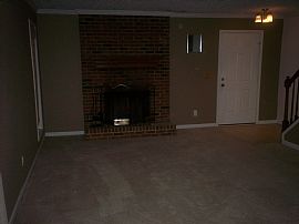 GREAT TOWNHOUSE FOR RENT in Norcross, GA (Photo 4 of 5)