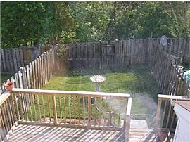 Beautiful 2br. Townhouse in Lake Ridge, VA (Photo 6 of 6)