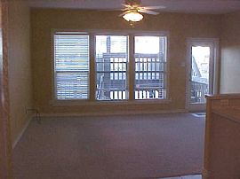 Beautiful Waterfront Townhouse for Lease in Padre Island National Seasho, TX (Photo 2 of 4)
