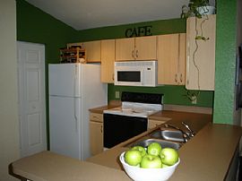 Luxury Condo...Cable INCLUDED in Port Orange, FL (Photo 2 of 5)