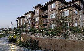 Park Guell Condo in Parker, CO (Photo 2 of 4)