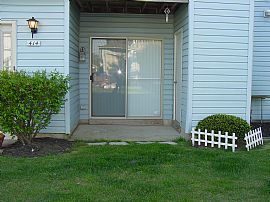 Lower Level End unit newely renovated in Sewell, NJ (Photo 2 of 6)