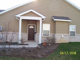 Open and Spacious 2BR Condo in Westfield, IN