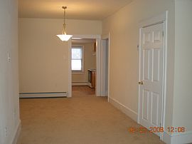 Beautiful Twin in Pottstown, PA