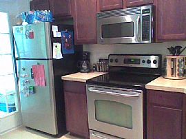 3/2.5 Upgraded Townhouse!! in Charleston, SC (Photo 3 of 5)