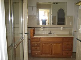 Charming Cape-Cod 3 BR available NOW! in Dumfries, VA