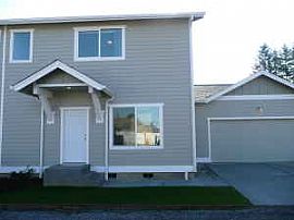 Brand New Duplex w/ 2 car garage in Kent, WA