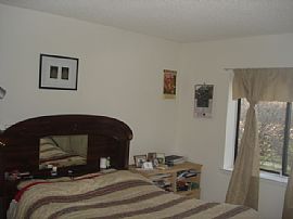 2BR 2Bth Condo n/ Vienna Metro, Bus Stop in Oakton, VA (Photo 5 of 6)