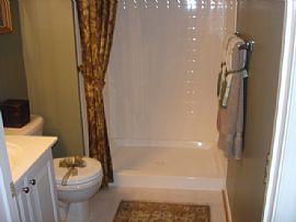 Big New Basement w/walk-up Single Famil  in Aldie, VA (Photo 5 of 6)