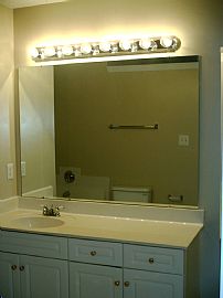 Beautiful Home in Northwoods Community in Charlotte, NC (Photo 4 of 6)