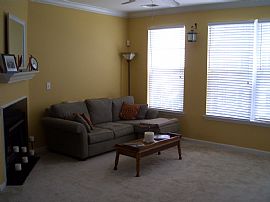 Spacious Townhouse in Gated Community! in Ashburn, VA