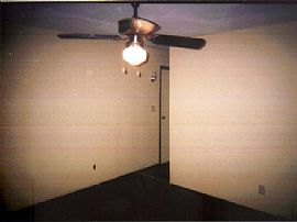 Available Now 3BR/1BA in Forest Park, GA (Photo 3 of 4)