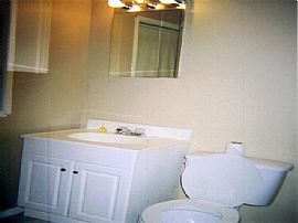 Available Now 3BR/1BA in Forest Park, GA (Photo 4 of 4)